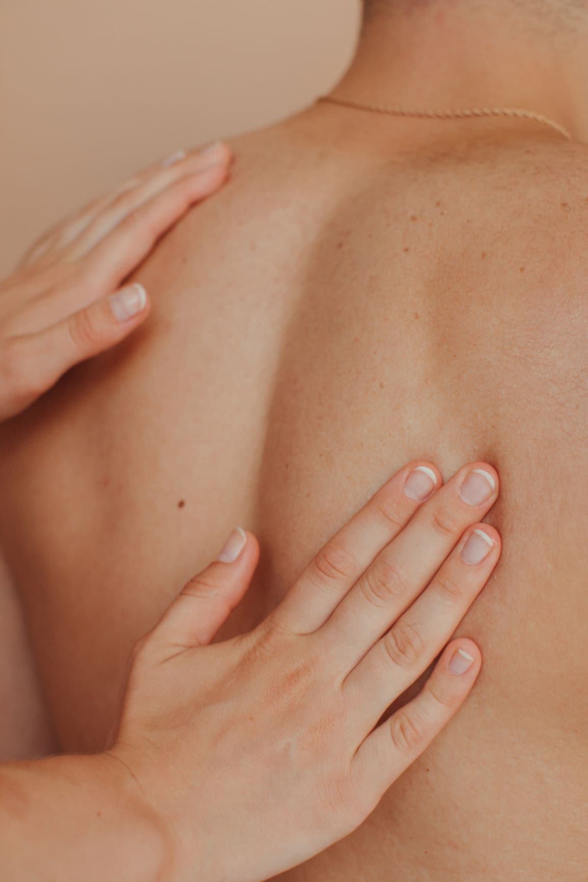Dolore Cronico alla Schiena: come trattarlo con Lipogems?
