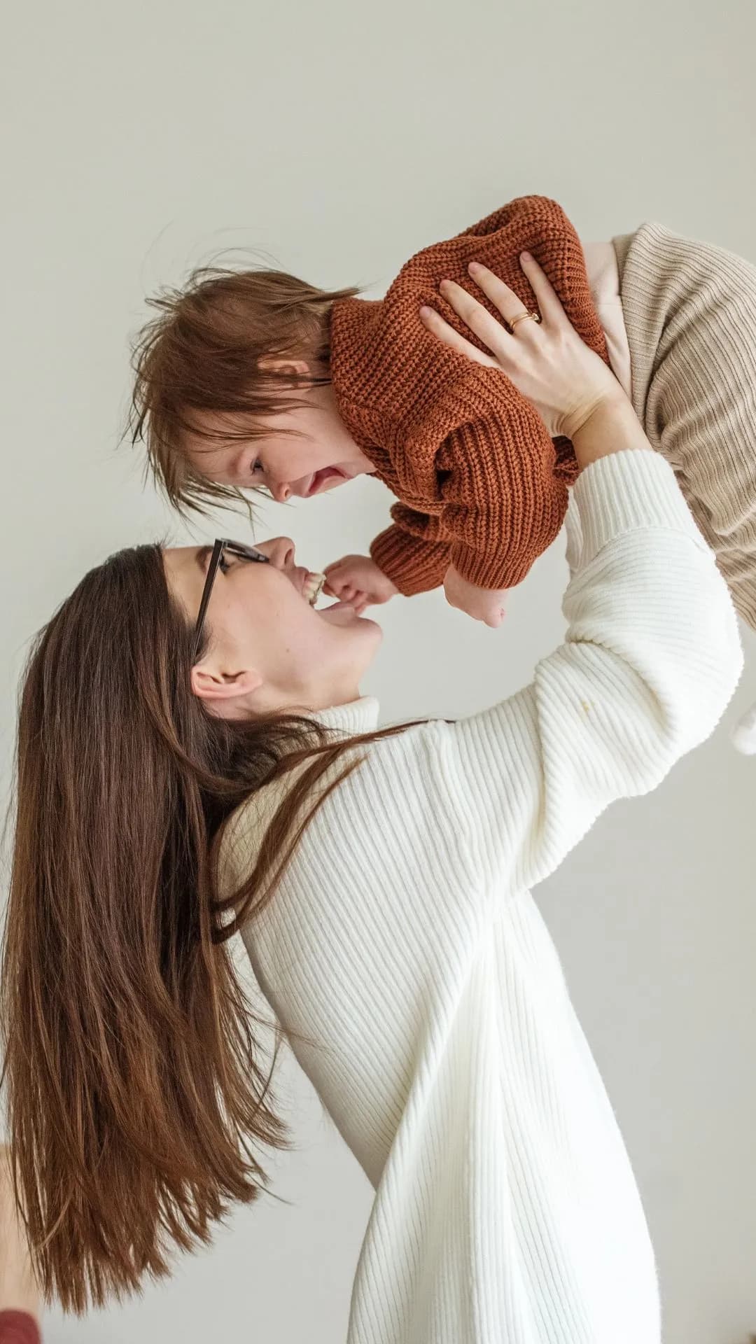 De Quervain's Disease: The Wrist Pain Common Among Mothers