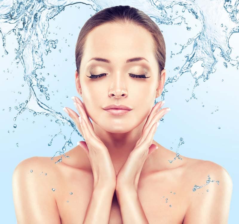 Perfektes Gesicht in einer HydraFacial MD Sitzung